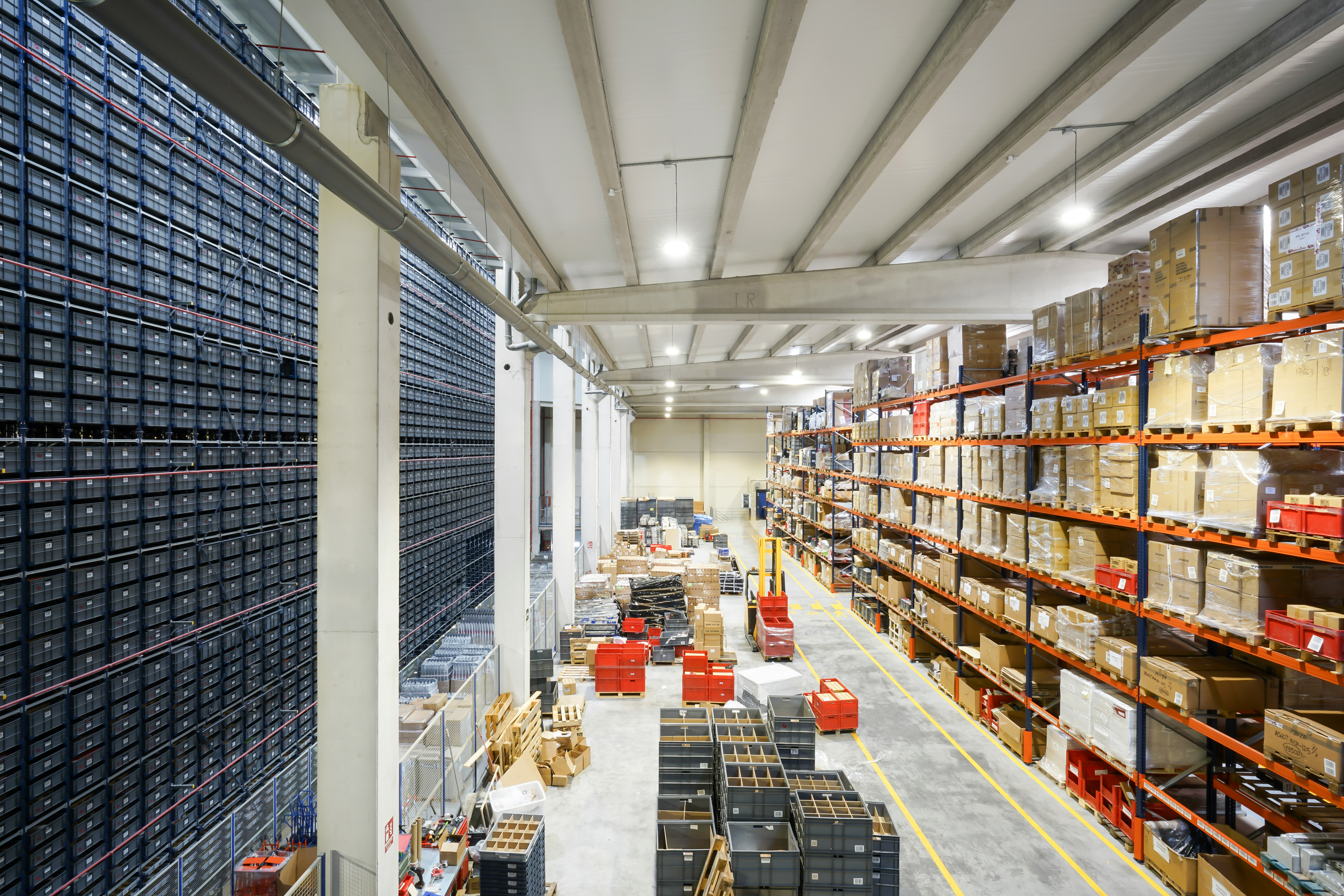 Free Warehousing